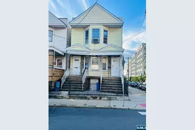 195 Tonnelle, Jersey City, NJ 07306 - Photo 2