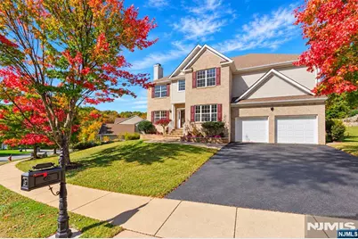 700 Skyline Drive, Jefferson Township, NJ 07849 - Photo 8