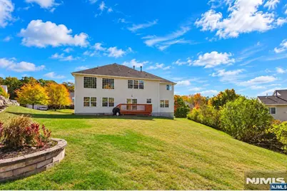 700 Skyline Drive, Jefferson Township, NJ 07849 - Photo 4
