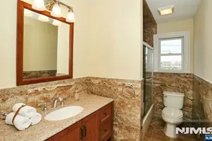 452C Grand Ave C, Palisades Park, NJ 07650 - Photo 6