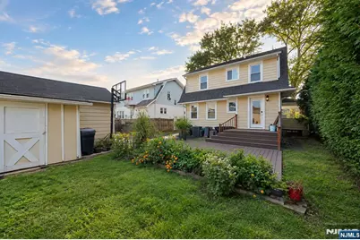 61 Buena Vista Avenue, Hawthorne, NJ 07506 - Photo 24