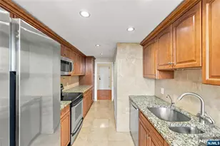 800 Palisade Ave 807, Fort Lee, NJ 07024 - Photo 12