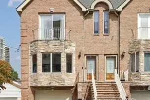 27 Lawton Ave C0027, Cliffside Park, NJ 07010 - Photo 2