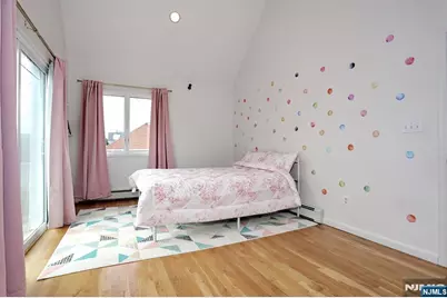 27 Lawton Avenue C0027 #C0027, Cliffside Park, NJ 07010 - Photo 20
