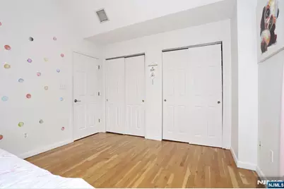 27 Lawton Avenue C0027 #C0027, Cliffside Park, NJ 07010 - Photo 22