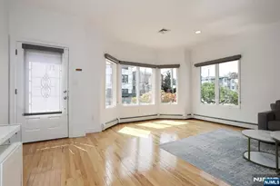 27 Lawton Ave C0027, Cliffside Park, NJ 07010 - Photo 4