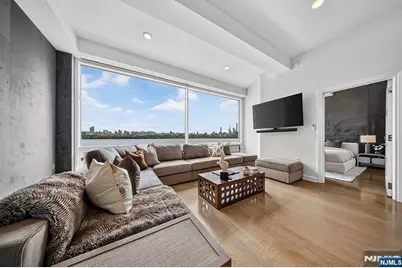9 Somerset Lane 410 #410, Edgewater, NJ 07020 - Photo 10