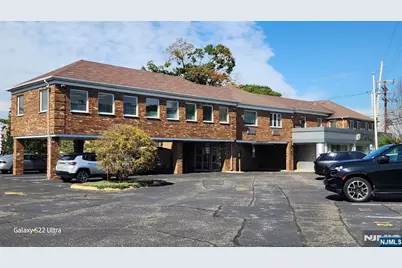 474 Sylvan Avenue 2nd Floor, Unit #2nd Floor, Unit, Englewood Cliffs, NJ 07632 - Photo 2