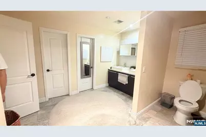 51 Weiss Road, Upper Saddle River, NJ 07458 - Photo 6