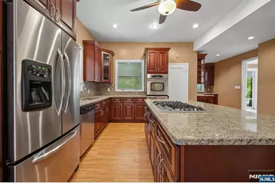 241 Ridgewood Road, South Orange, NJ 07079 - Photo 18