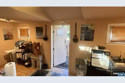 830 Circle Avenue, Franklin Lakes, NJ 07417 - Photo 32