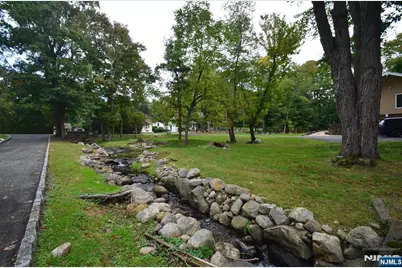 830 Circle Avenue, Franklin Lakes, NJ 07417 - Photo 44