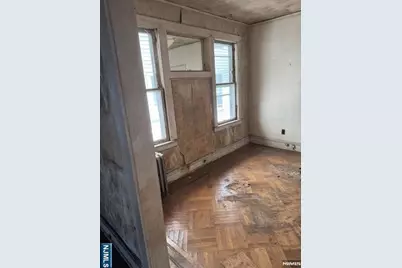 36 20th Street, East Orange, NJ 07018 - Photo 4