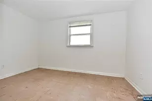 391 MacArthur Ave, Garfield, NJ 07026 - Photo 14