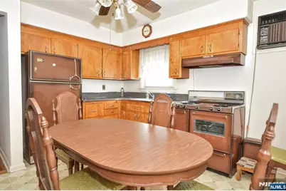391 Macarthur Avenue, Garfield, NJ 07026 - Photo 20