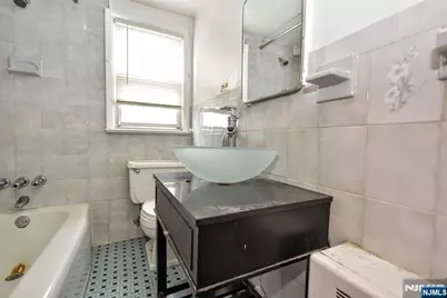 391 Macarthur Avenue, Garfield, NJ 07026 - Photo 12