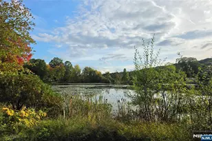 32 Park Dr, West Milford, NJ 07480 - Photo 14