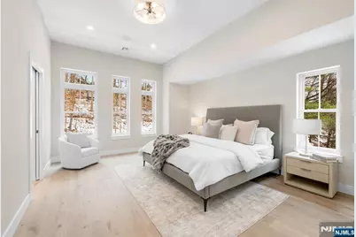 188 Broadway 4 #4, Woodcliff Lake, NJ 07677 - Photo 16