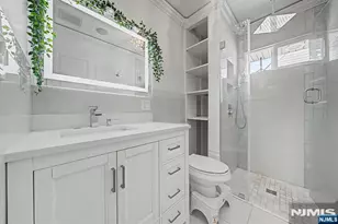 92 Blauvelt Ave, Bergenfield, NJ 07621 - Photo 24