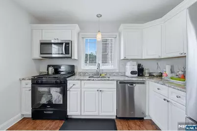 7 Grant Street, Elmwood Park, NJ 07407 - Photo 30