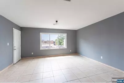 363-365 Summer Street, Paterson, NJ 07501 - Photo 10