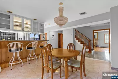 65 Livingston Avenue, Kearny, NJ 07032 - Photo 28