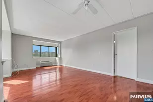 5 Linden Street 5E, Hackensack, NJ 07601 - Photo 4