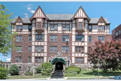 55 Randolph Place 207 #207, Orange, NJ 07052 - Photo 2