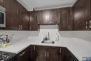 2000 Linwood Ave 12N, Fort Lee, NJ 07024 - Photo 8