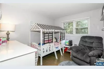 294 Continental Avenue, River Edge, NJ 07661 - Photo 14