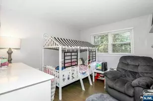 294 Continental Ave, River Edge, NJ 07661 - Photo 14