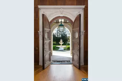 675 Ramapo Valley Road, Mahwah, NJ 07430 - Photo 4