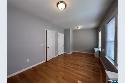 222 Irving Place 4 #4, Lyndhurst Township, NJ 07071 - Photo 10