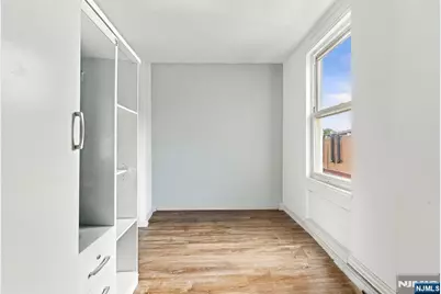 19 Summer Street, Lodi, NJ 07644 - Photo 8