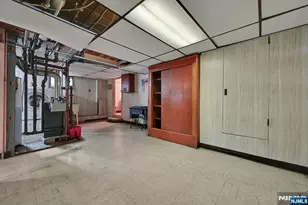 153 Orient Wy, Lyndhurst Township, NJ 07071 - Photo 32