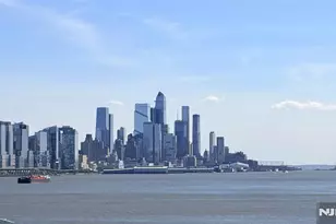 6407 City Pl 6407, Edgewater, NJ 07020 - Photo 4