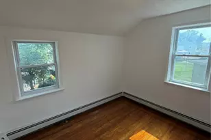 14 Edward Ct 2, Lodi, NJ 07644 - Photo 4