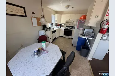 104 Lincoln Avenue, Hawthorne, NJ 07506 - Photo 20