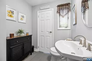 87 Webster Dr, Wayne, NJ 07470 - Photo 14