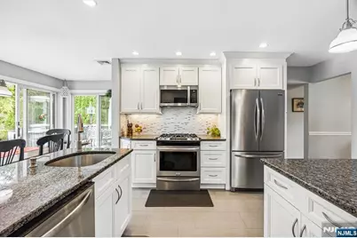 87 Webster Drive, Wayne, NJ 07470 - Photo 8