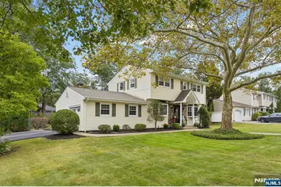 87 Webster Drive, Wayne, NJ 07470 - Photo 2