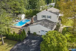 87 Webster Dr, Wayne, NJ 07470 - Photo 4