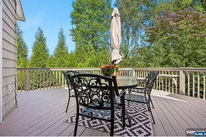 77 Francine Avenue, Caldwell, NJ 07006 - Photo 30