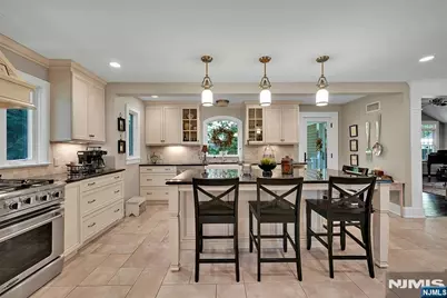 734 Amaryllis Avenue, Oradell, NJ 07649 - Photo 16