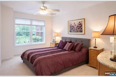 80 Ridgewood Road 107 #107, Washington Township, NJ 07676 - Photo 6