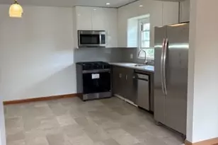 1149 Inwood Terrace 2nd Floor, Fort Lee, NJ 07024 - Photo 2