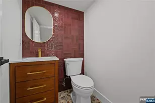192 Valley Rd, River Edge, NJ 07661 - Photo 34