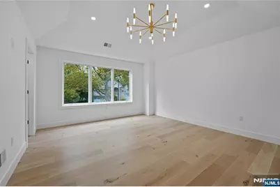 192 Valley Road, River Edge, NJ 07661 - Photo 28