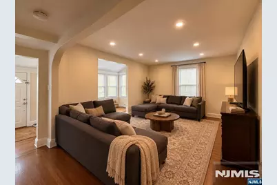 56 Bergen Avenue, Bergenfield, NJ 07621 - Photo 6