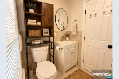 56 Bergen Avenue, Bergenfield, NJ 07621 - Photo 8